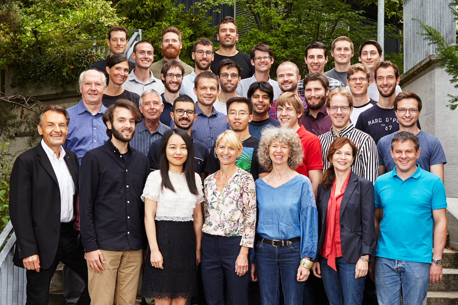 Enlarged view: The team of the Power Electronics Systems Laboratory